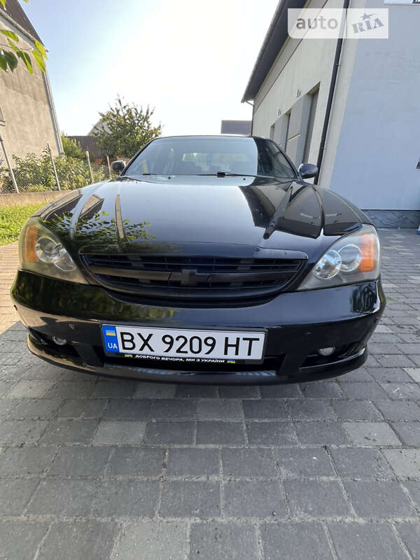 Седан Chevrolet Evanda 2006 в Хмельницькому