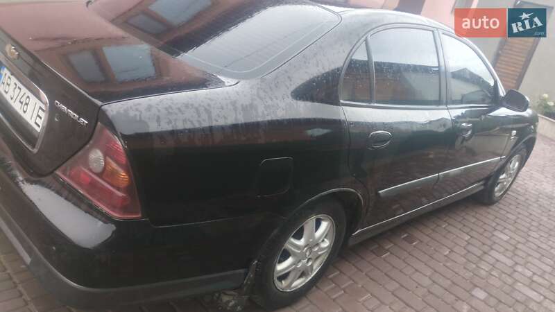 Седан Chevrolet Evanda 2006 в Гайсине