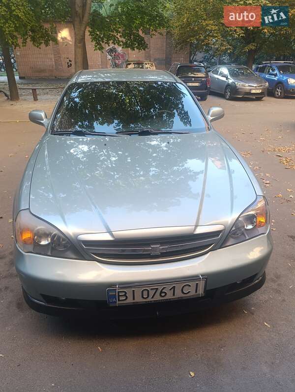 Седан Chevrolet Evanda 2005 в Полтаві