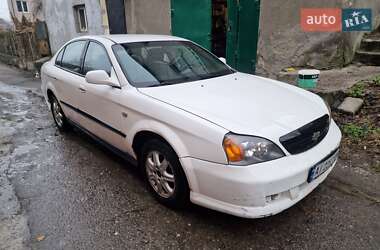 Седан Chevrolet Evanda 2005 в Киеве