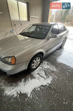 Седан Chevrolet Evanda 2006 в 