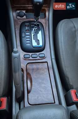 Седан Chevrolet Evanda 2005 в 