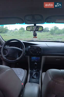 Седан Chevrolet Evanda 2005 в 