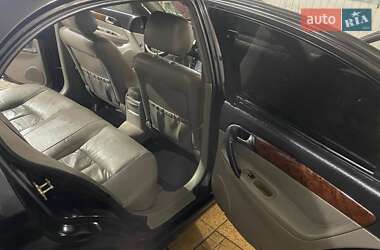 Седан Chevrolet Evanda 2005 в 