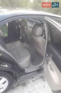 Седан Chevrolet Evanda 2005 в 