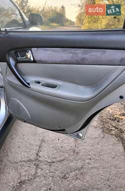 Седан Chevrolet Evanda 2005 в 