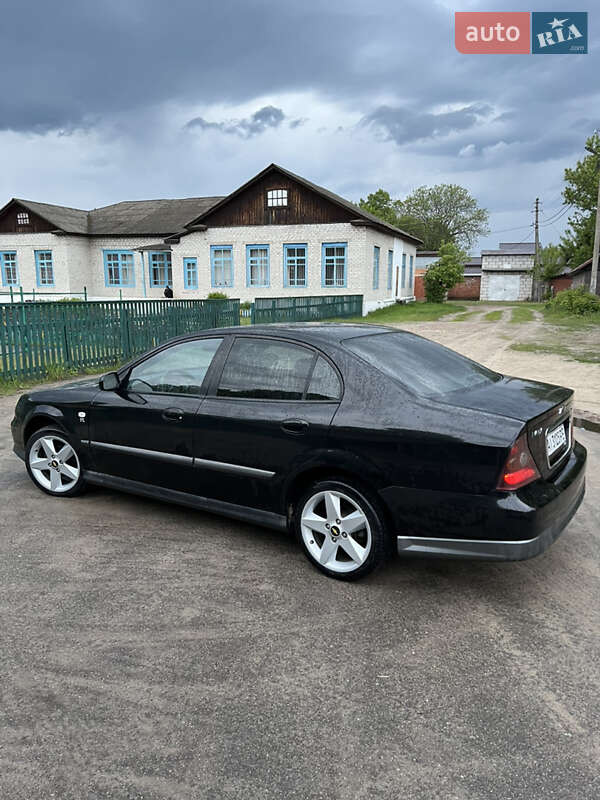 Седан Chevrolet Evanda 2005 в Корюковке