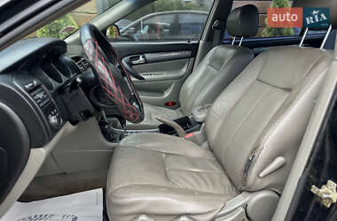 Седан Chevrolet Evanda 2006 в 