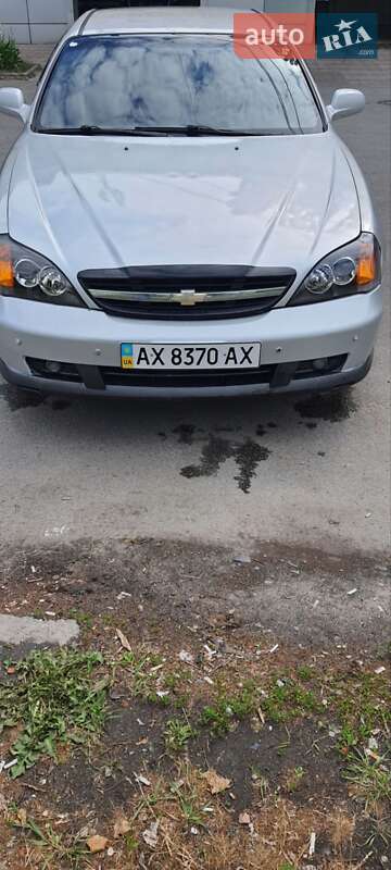 Седан Chevrolet Evanda 2005 в Харькове