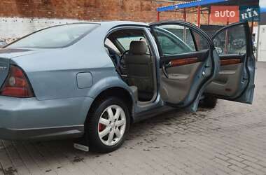 Седан Chevrolet Evanda 2005 в 