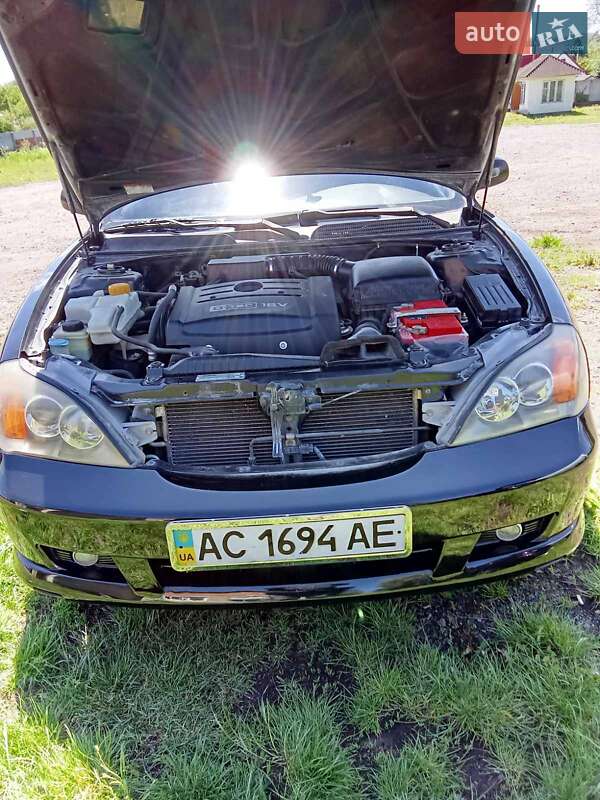 Седан Chevrolet Evanda 2005 в Луцке