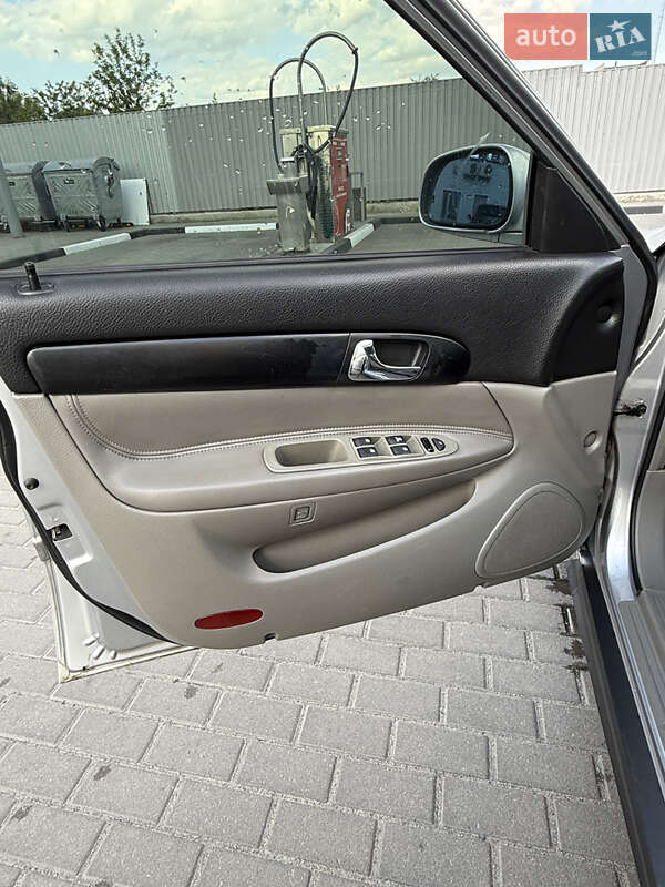 Седан Chevrolet Evanda 2006 в Києві