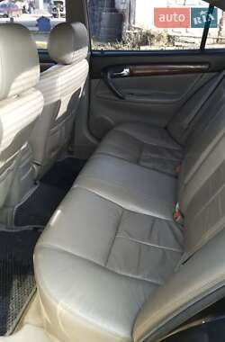 Седан Chevrolet Evanda 2006 в 
