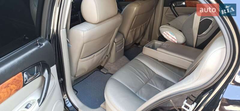 Седан Chevrolet Evanda 2006 в Дубно