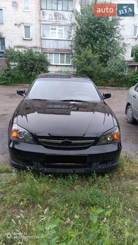 Chevrolet Evanda 2005