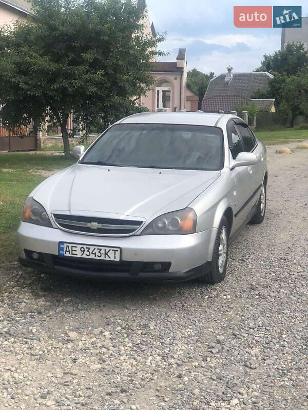 Седан Chevrolet Evanda 2006 в Боярке