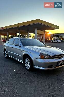 Седан Chevrolet Evanda 2005 в 
