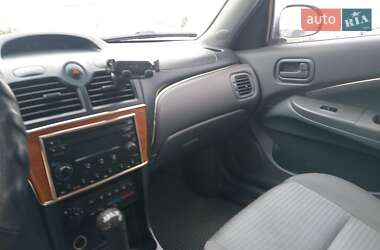 Седан Chevrolet Evanda 2005 в 