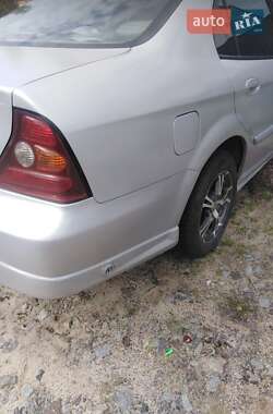 Седан Chevrolet Evanda 2005 в 