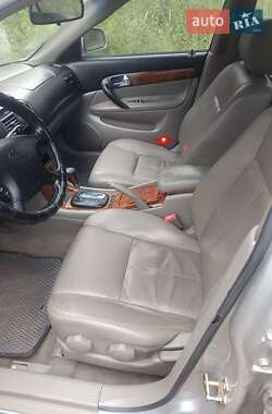 Седан Chevrolet Evanda 2006 в 