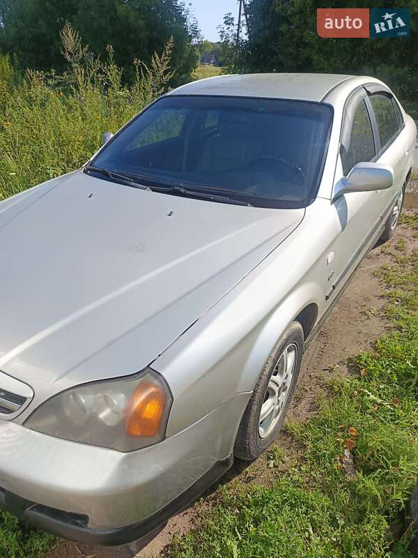 Седан Chevrolet Evanda 2006 в Овруче