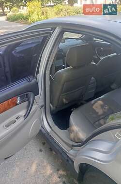 Седан Chevrolet Evanda 2005 в 