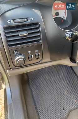 Седан Chevrolet Evanda 2006 в 