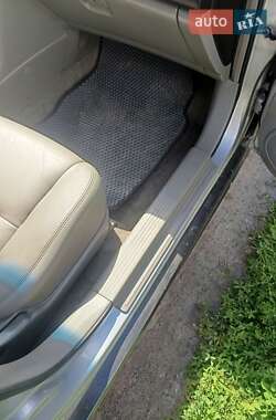 Седан Chevrolet Evanda 2006 в 