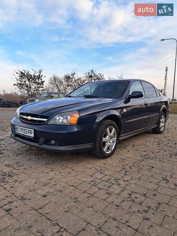 Седан Chevrolet Evanda 2005 в Львове