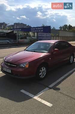 Седан Chevrolet Evanda 2005 в Киеве
