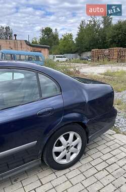 Седан Chevrolet Evanda 2004 в 