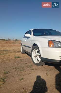 Седан Chevrolet Evanda 2005 в 
