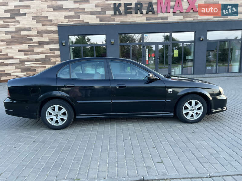 Седан Chevrolet Evanda 2005 в Владимире