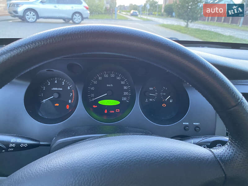 Седан Chevrolet Evanda 2005 в Владимире