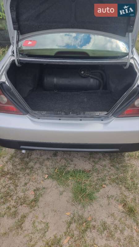 Седан Chevrolet Evanda 2005 в Києві