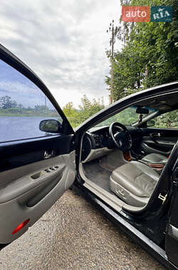 Седан Chevrolet Evanda 2006 в 