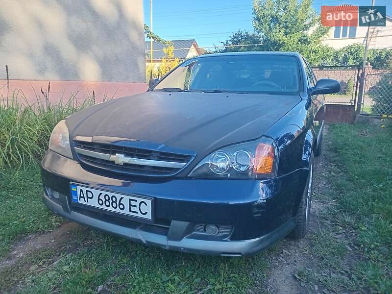 Седан Chevrolet Evanda 2005 в 