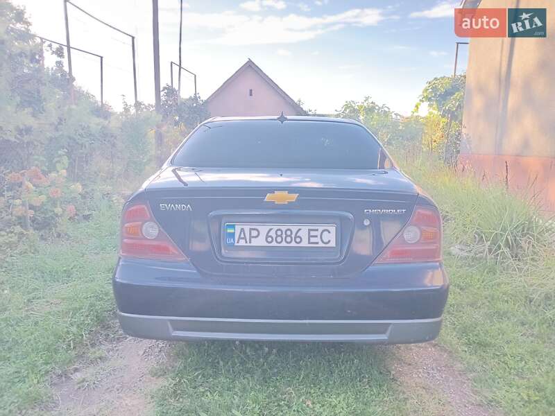 Седан Chevrolet Evanda 2005 в Ужгороде