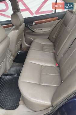 Седан Chevrolet Evanda 2006 в 