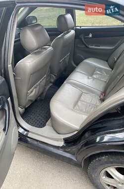 Седан Chevrolet Evanda 2006 в 