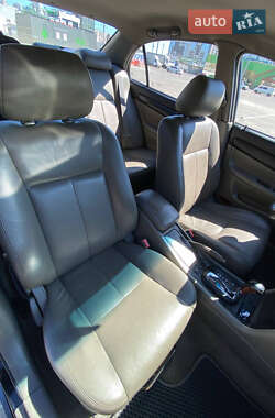 Седан Chevrolet Evanda 2006 в 