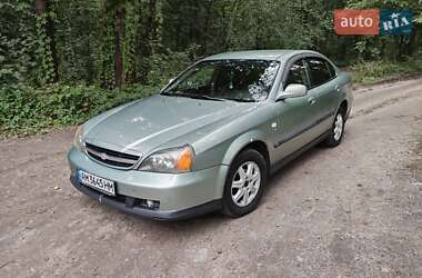 Седан Chevrolet Evanda 2004 в 