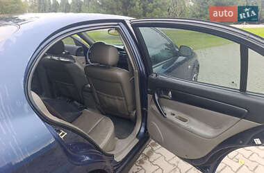 Седан Chevrolet Evanda 2005 в 