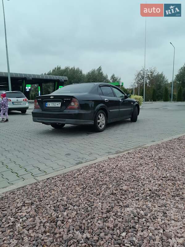 Седан Chevrolet Evanda 2005 в Хмельницком
