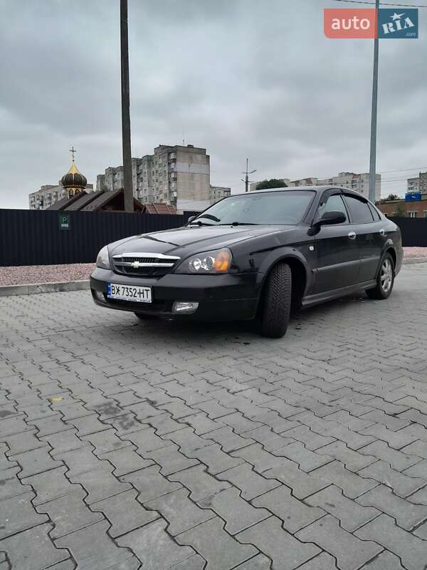 Седан Chevrolet Evanda 2005 в Хмельницком