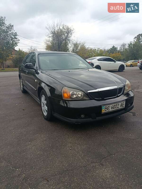 Седан Chevrolet Evanda 2005 в 
