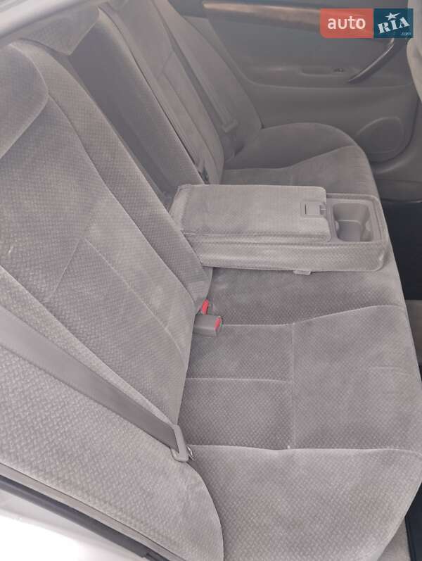 Седан Chevrolet Evanda 2005 в Киеве