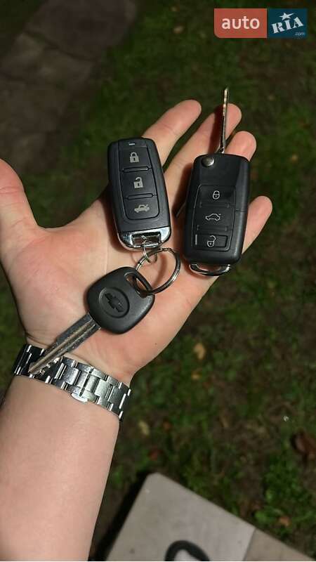 Седан Chevrolet Evanda 2005 в Чернигове фото 2 Седан Chevrolet Evanda 2005 в Чернигове