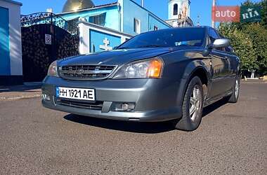 Седан Chevrolet Evanda 2005 в Одессе