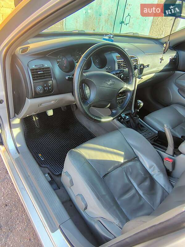 Седан Chevrolet Evanda 2005 в Виннице фото 8 Седан Chevrolet Evanda 2005 в Виннице